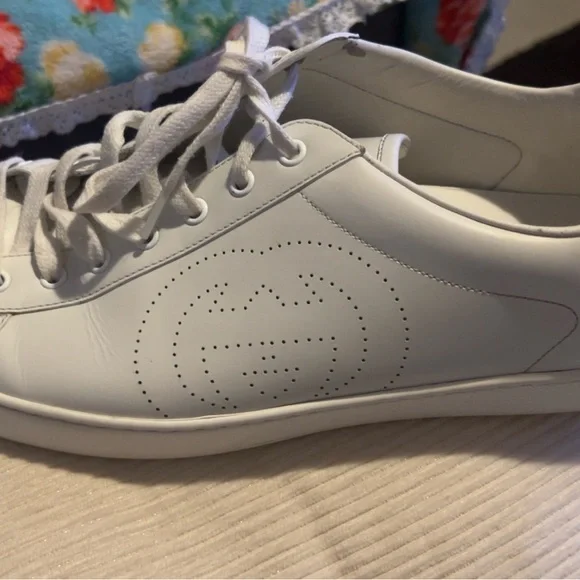 Gucci Embossed White Sole Sneakers - Picture 4 of 15
